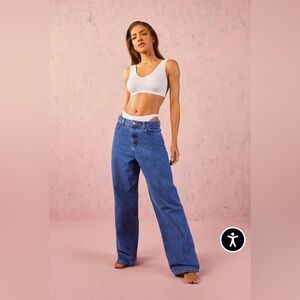 NWT Boohoo High Rise Relaxed Dad Jeans